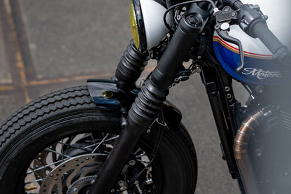 Front Fender Scoop Gloss Black 1pc Bonneville Bobber