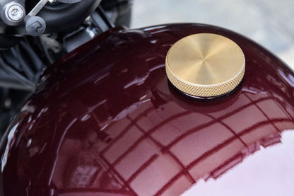 タンクキャップ サテン ブラス 1個 T100/T120 スピードツイン900 スクランブラー900