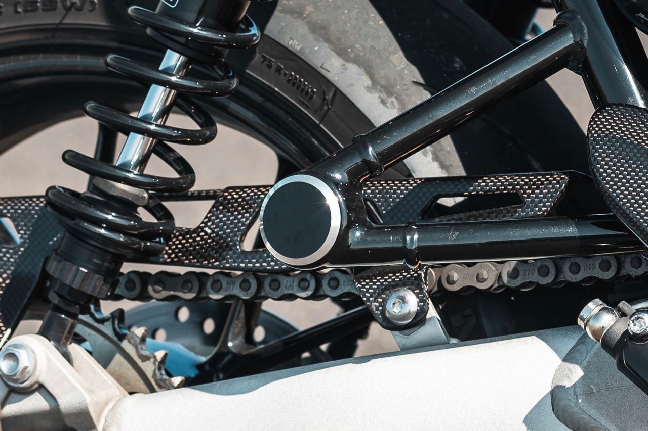 Tandem Step Blanking Plates, Billet Aluminum, Black/Silver, 2 pcs for T100/T120, Speed Twin 900, Thruxton/R/RS