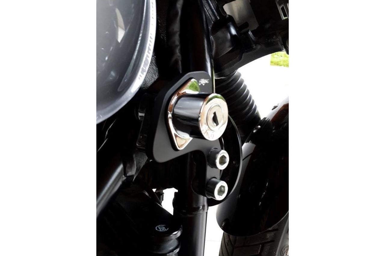 Ignition Relocation Bracket, Right Side, Black, 1 pc, T100 Scrambler Thruxton