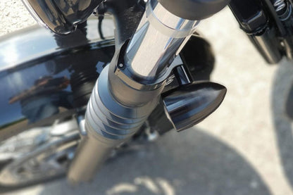 フロントウインカーステー フォーククランプ ブラック 47mm 2個 M10 ボンネビル ボバ― スピードマスター