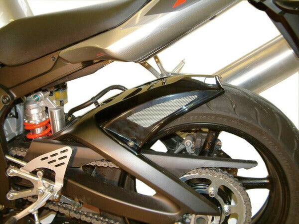 HUGGER リアインナーフェンダー ブラック/シルバーメッシュ YZF-R6(03-05) Bタイプ