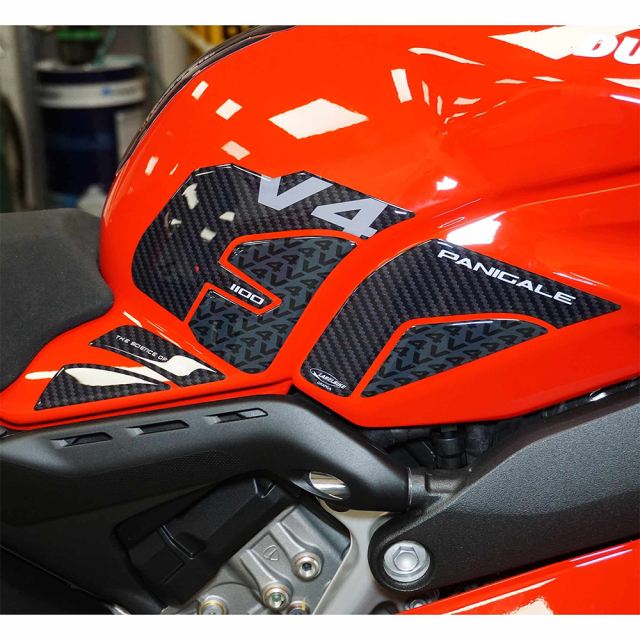 3D Tank Side Sticker Carbon Print PANIGALE V4