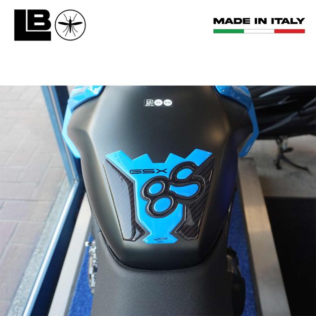 3D Sticker Set Carbon Print/Light Blue GSX-8S