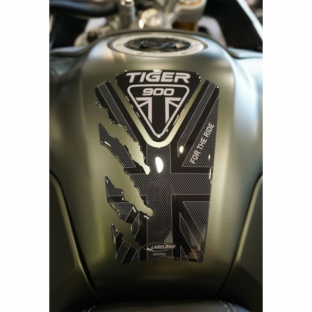 3D Tank Sticker Carbon Print TIGER900