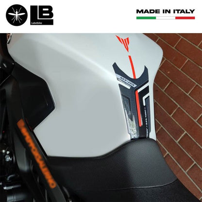 3D Tank Sticker Carbon Print MT-09