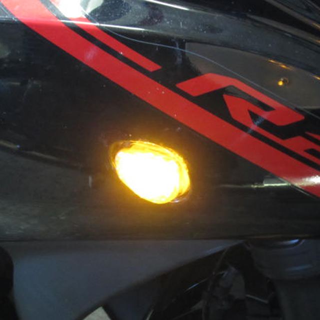 LEDウインカー カウルマウントタイプ スモーク 37×24×20mm