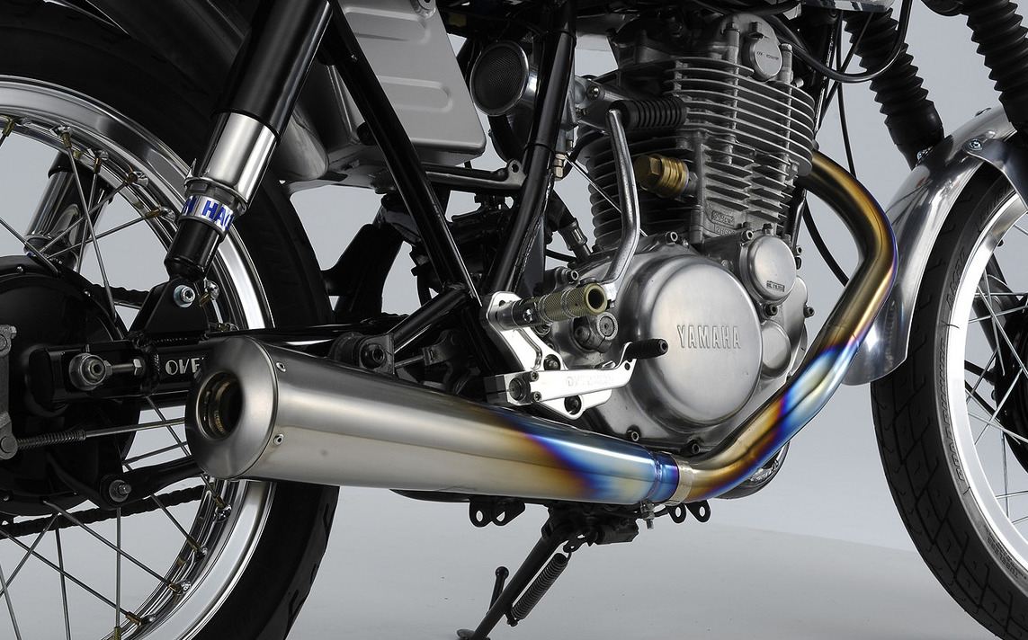 チタンメガホン MANXタイプ 焼有 SR400 1個
