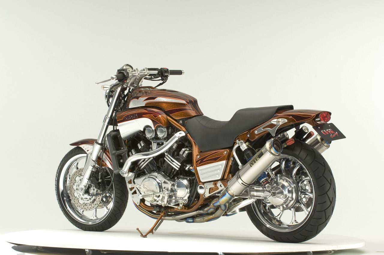 GPパフォーマンス フルチタン TWINテール V-MAX1200 1個