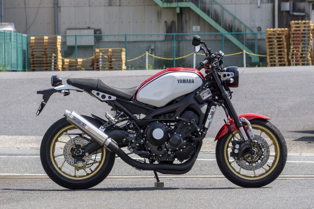 SESMIC-4 Full Exhaust System BLK XSR900 18-21 Black 1 piece