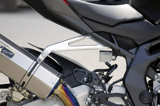 アルミビレットマフラーステー CBR250RR シルバー 1個