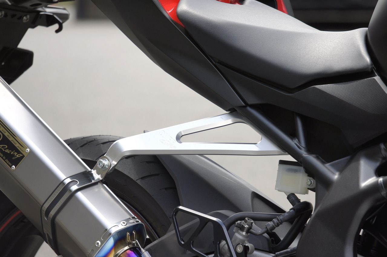 アルミビレットマフラーステー CBR250RR シルバー 1個