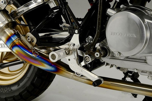 Rear Sets, Black, APE50/100 -08 (Drum), Black anodized finish, 1 pc.