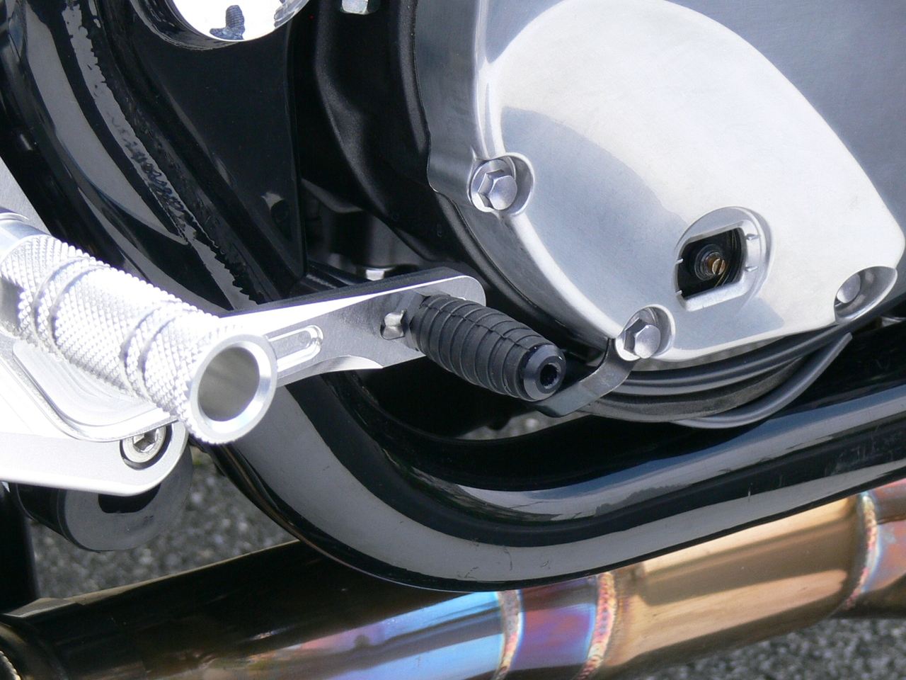 Rear Sets 4POS BLK CB1100 10-16/EX 14-16 Black 1 piece