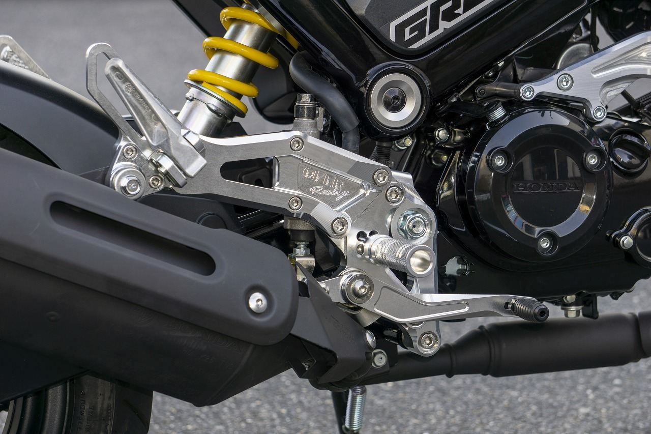 バックステップ 4POS タンデム付 シルバー GROM シルバー 1個
