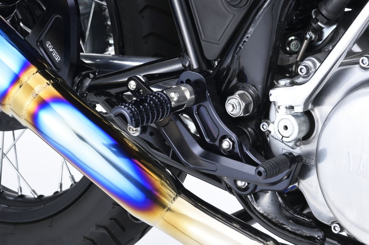 バックステップ 4P Type-2 BLK SR400(FI) ブラックアルマイト仕上げ 1個