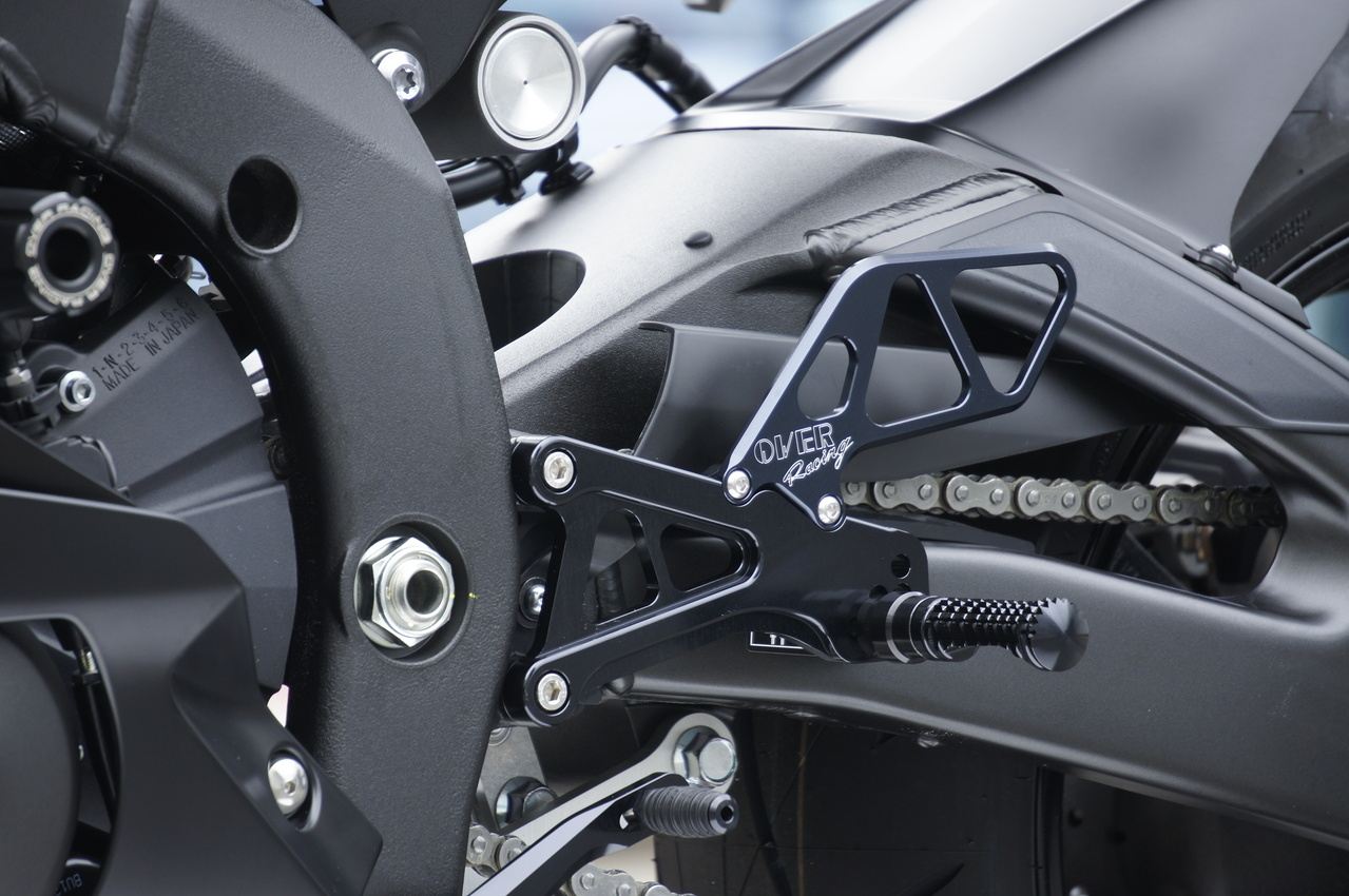 Rear Sets 6P BLK YZF-R6 17 Black Anodized Finish 1pc.
