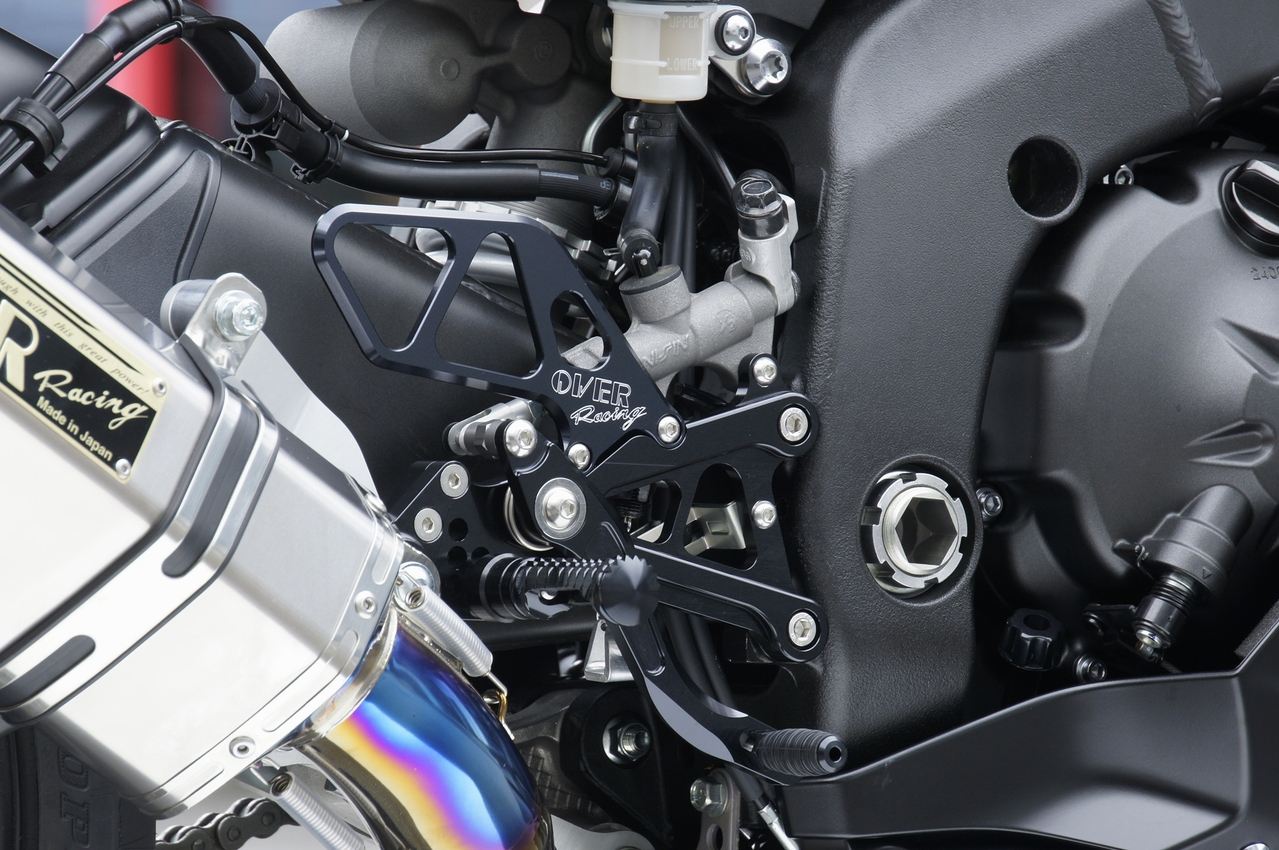 Rear Sets 6P BLK YZF-R6 17 Black Anodized Finish 1pc.