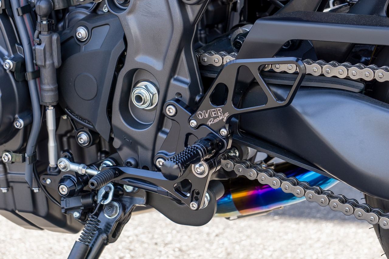 バックステップ 2by2ポジション BLK MT-09 21-23 ブラック 1個