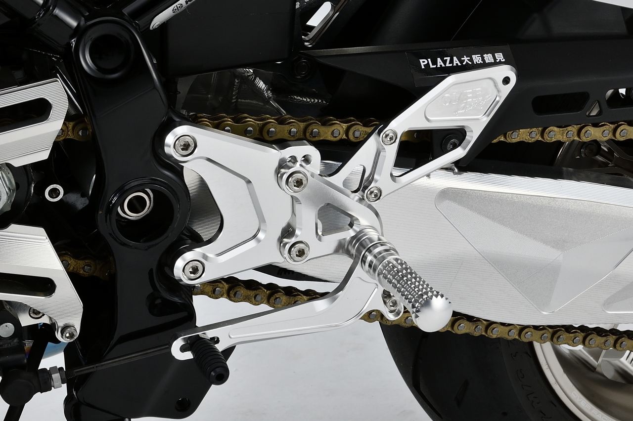 バックステップTYPE-2 4ポジション SIL Z900RS/ABS 18-25 シルバー 1個