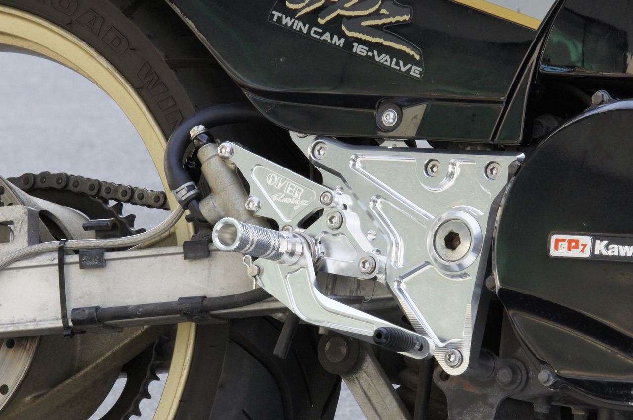 Rear Sets 4 Position Silver GPZ900R Silver Anodized Finish 1 pc.