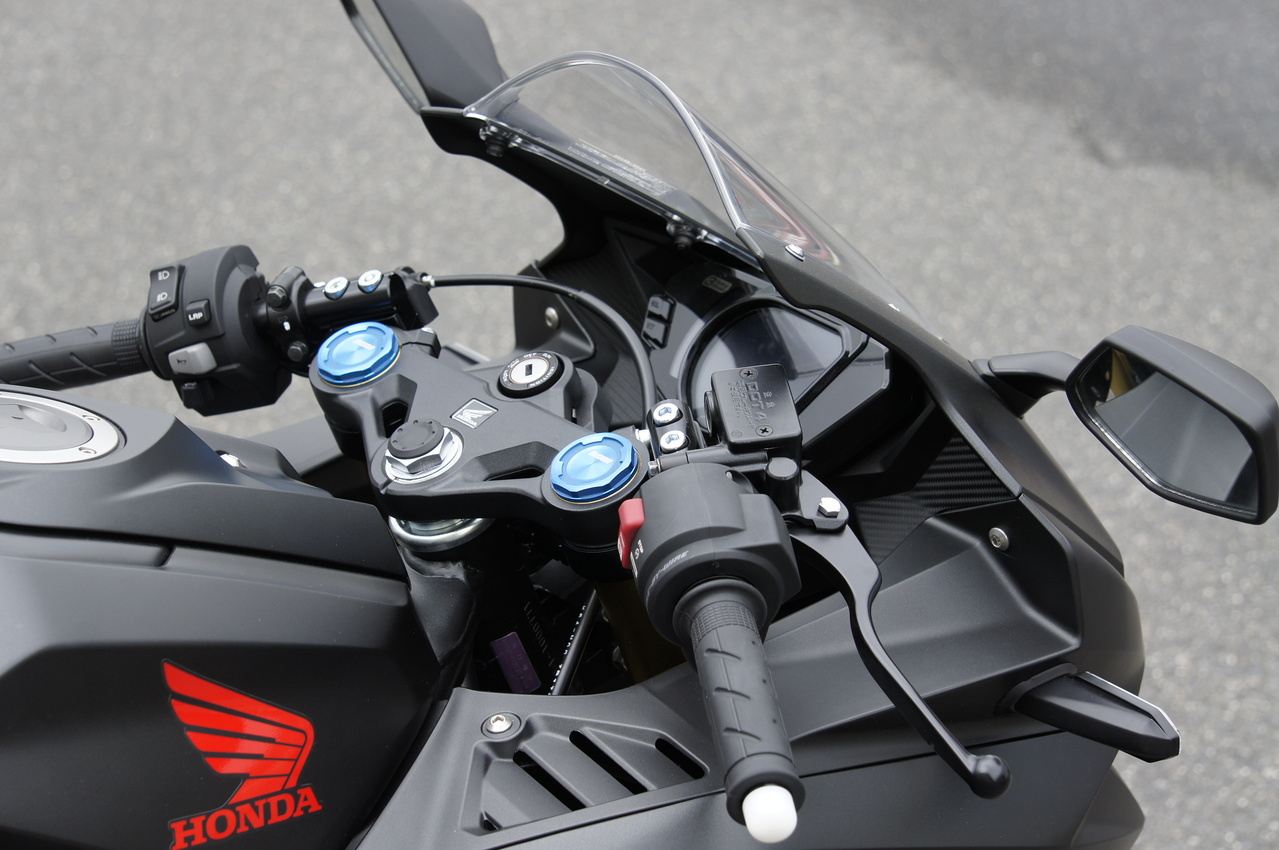 スポーツライディングハンドルキット BLK CBR250RR 17-22/23- ブラック 1個