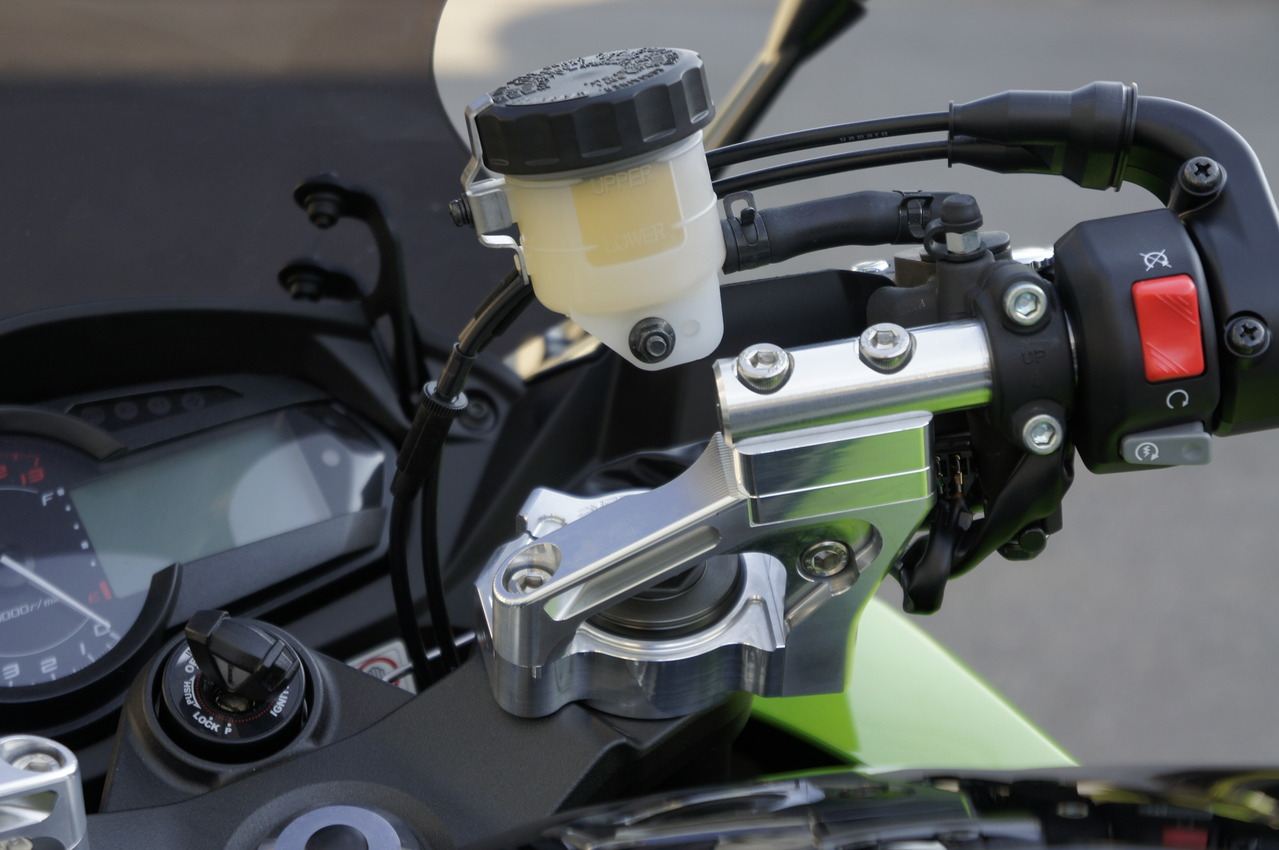 Sports Riding Handlebar Kit SLV Ninja1000 11-16 Silver Anodized 1 pc.