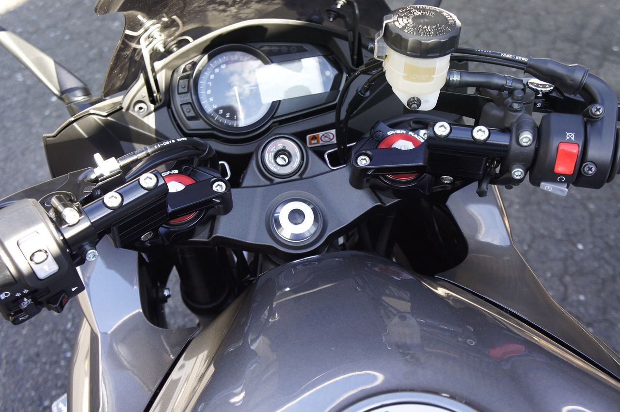 スポーツライディングハンドルキット BLK Ninja1000 11-17 ブラックアルマイト仕上げ 1セット