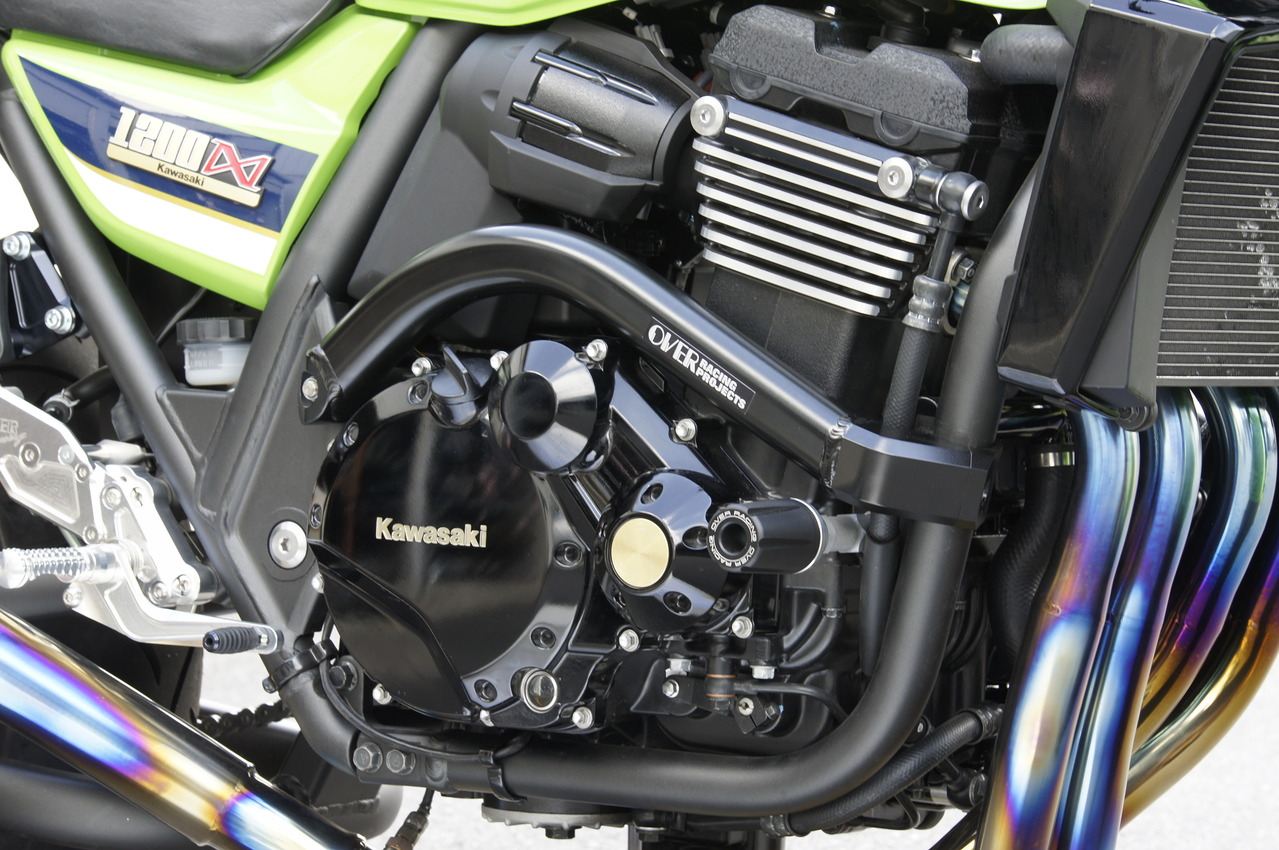 サブフレームキット BLK ZRX1200 DAEG ブラックガンコート（塗装） 左右セット