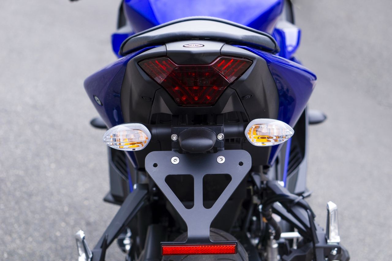 フェンダーレスキット YZF-R25 19-/YZF-R3 19- ブラック 1個