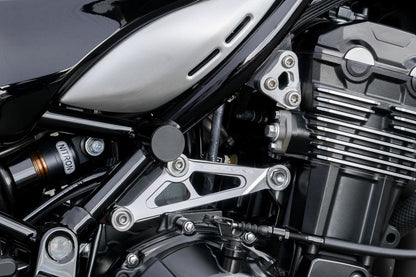 エンジンハンガー SIL Z900RS/CAFE シルバー 1個