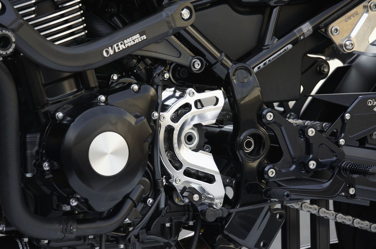 Sprocket Cover SLV Z900RS Silver Alumite Finish 1 pc.