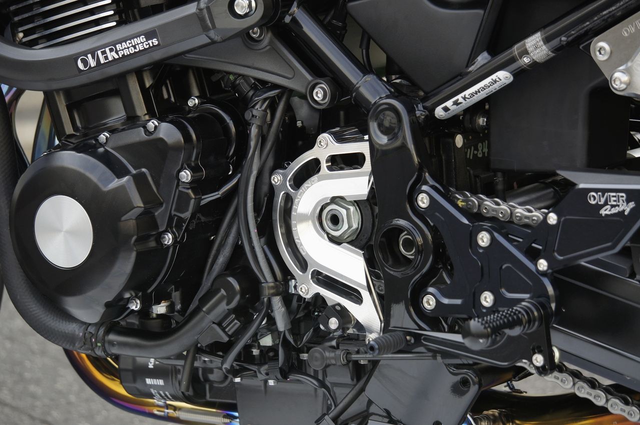 Sprocket Cover BLK Z900RS Black Anodized Finish 1 pc.