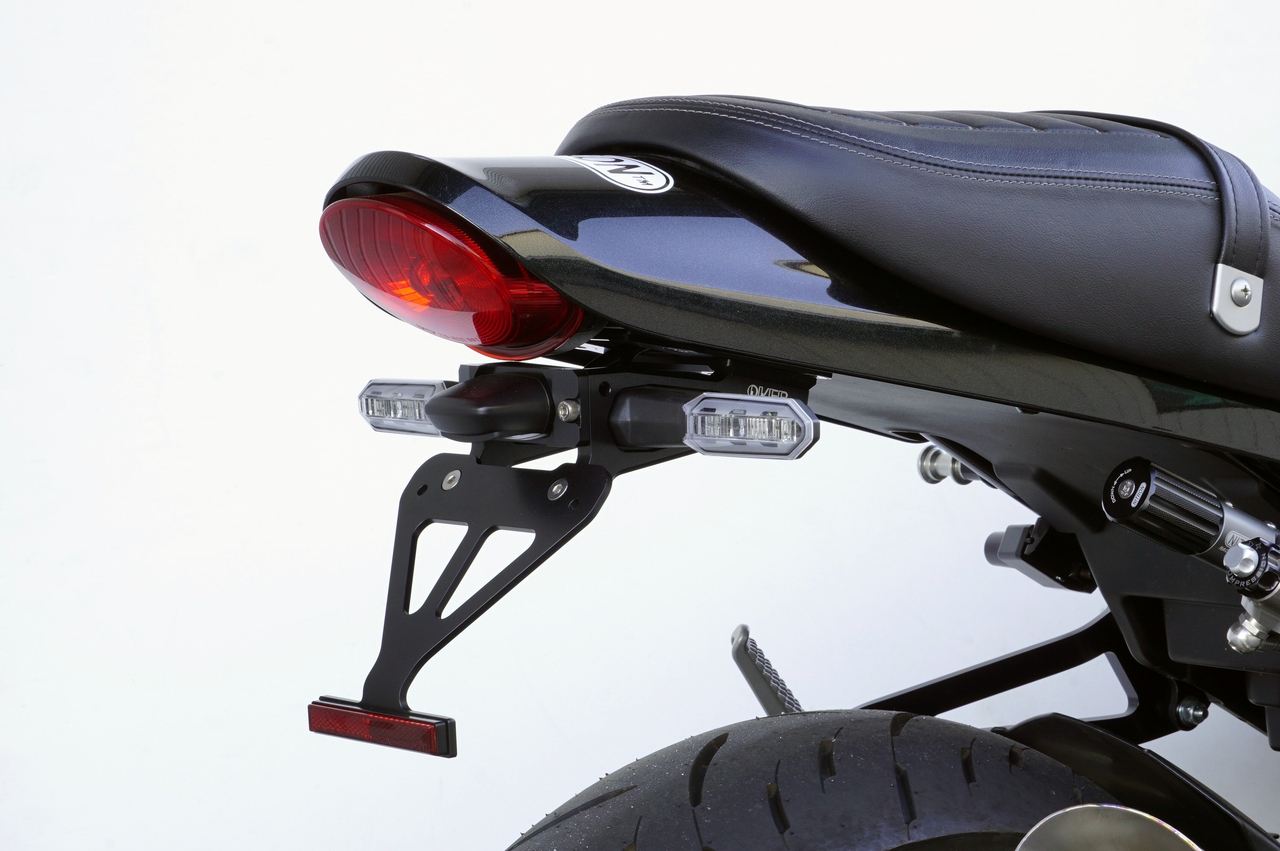 フェンダーレスキット Z900RS ブラックアルマイト仕上げ 1個