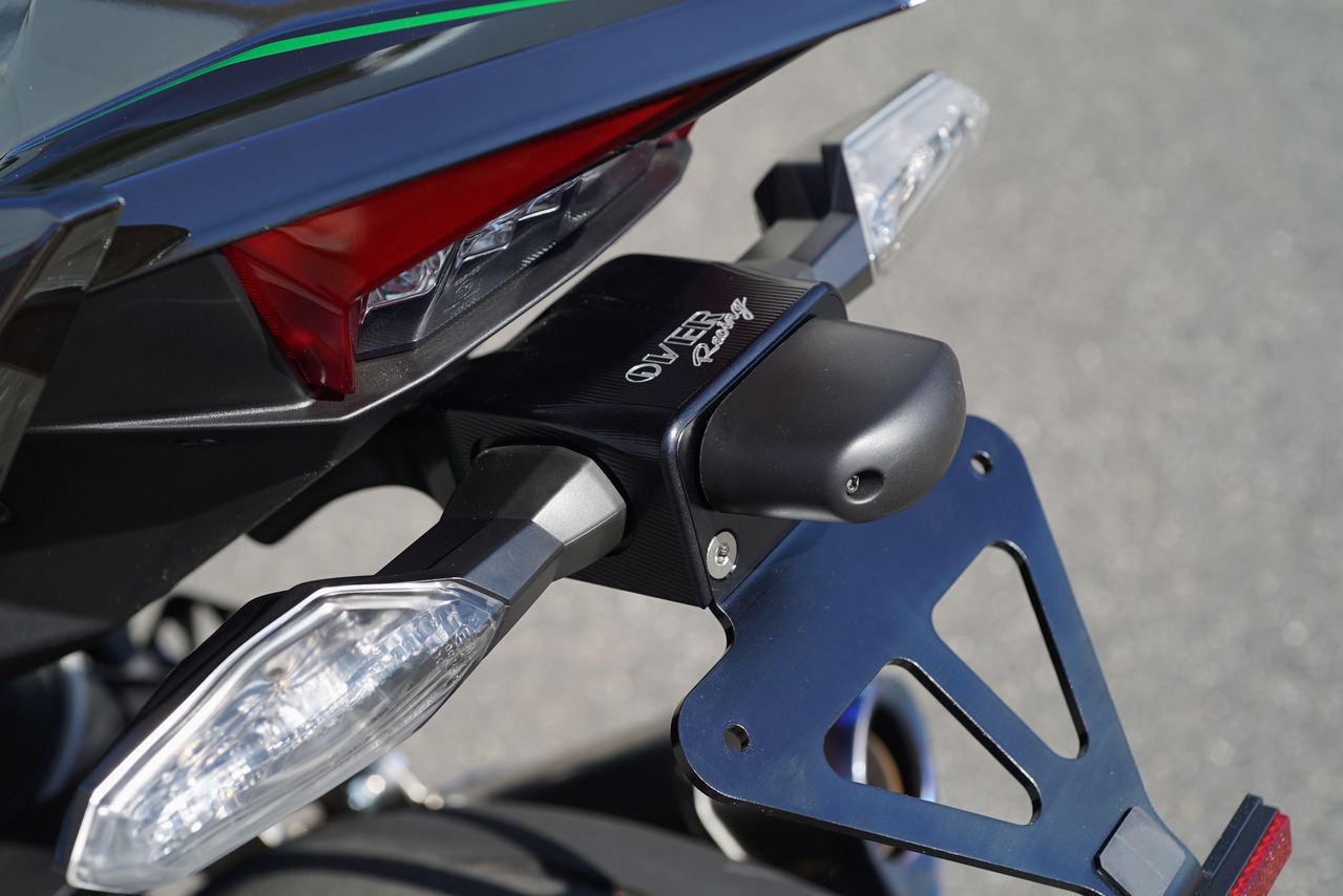 フェンダーレスキット Ninja H2 ブラックアルマイト仕上げ 1個