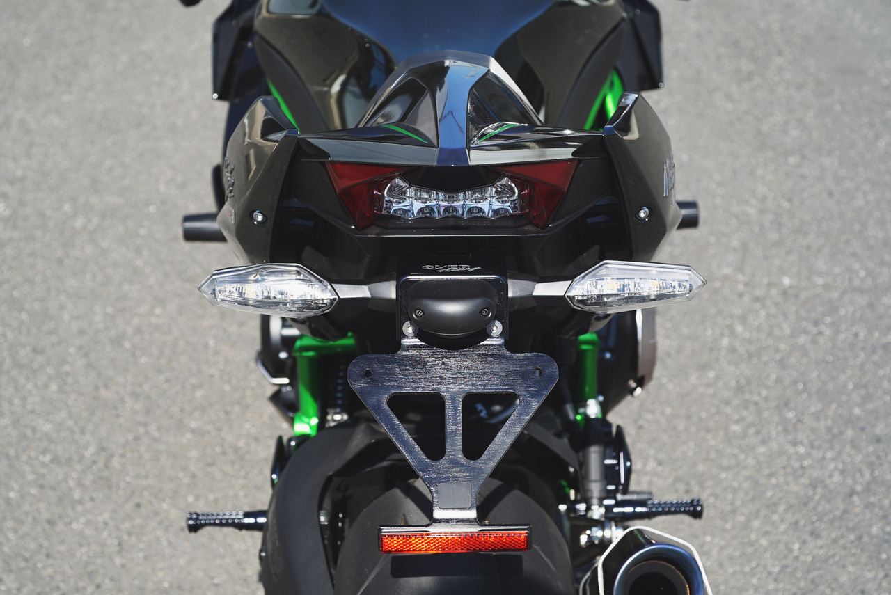 フェンダーレスキット Ninja H2 ブラックアルマイト仕上げ 1個