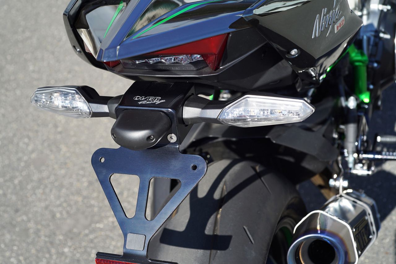 フェンダーレスキット Ninja H2 ブラックアルマイト仕上げ 1個