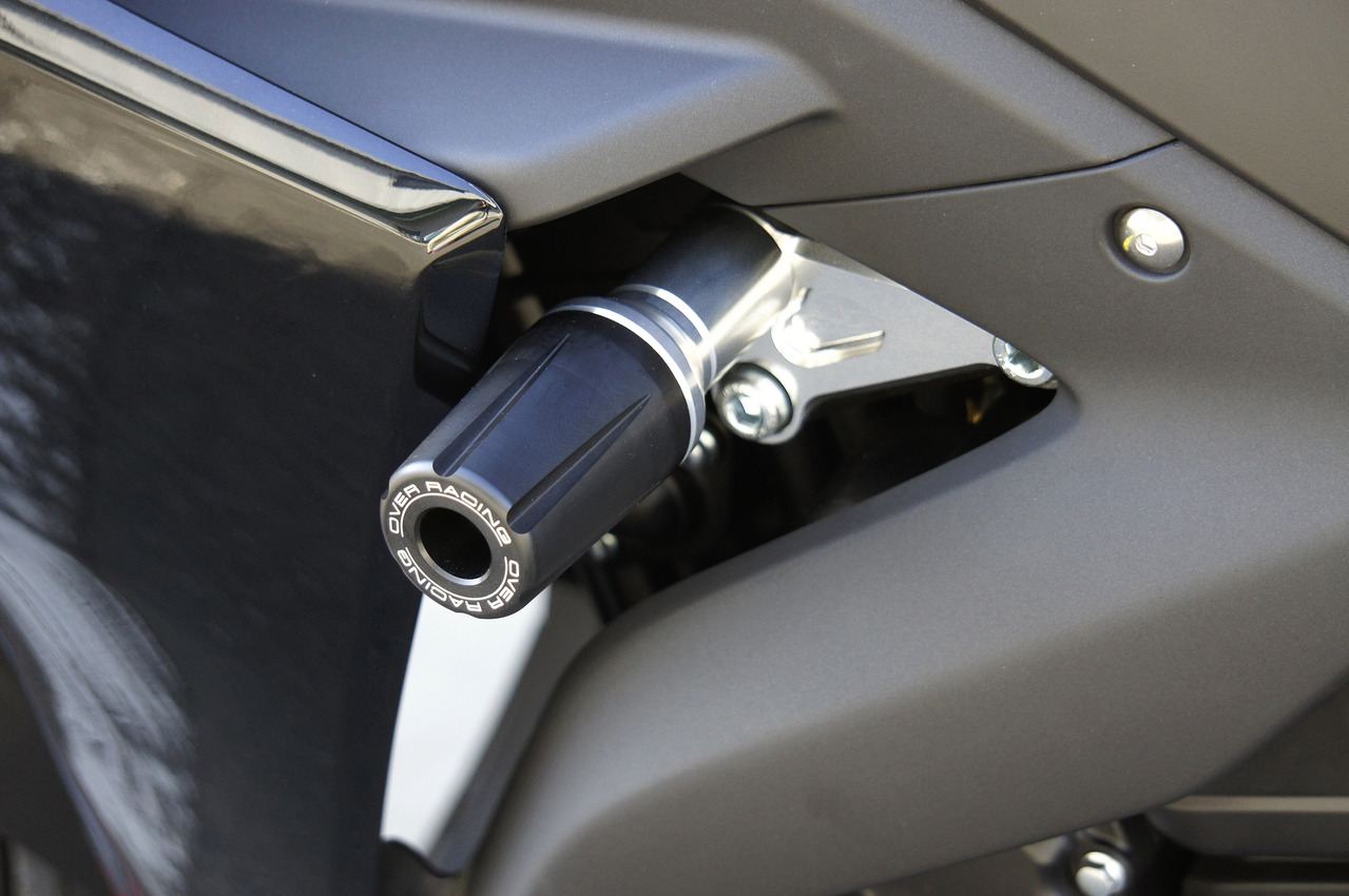 レーシングスライダー YZF-R25/R3(-18) MT-25/03 ブラック/シルバー 左右セット