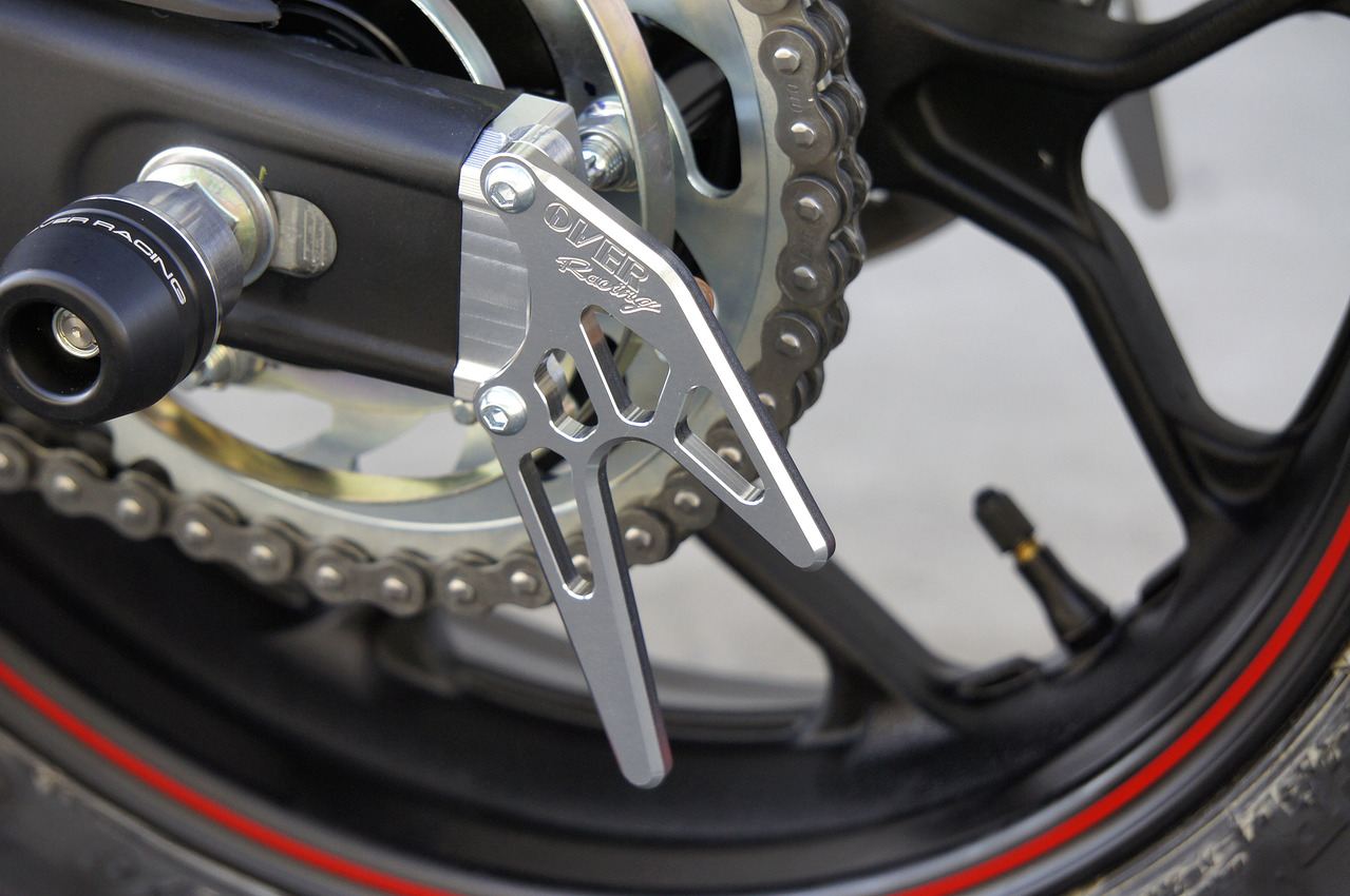 リア スタンドフック YZF-R25 15-18/MT-25 15-17 シルバーアルマイト仕上げ 左右セット