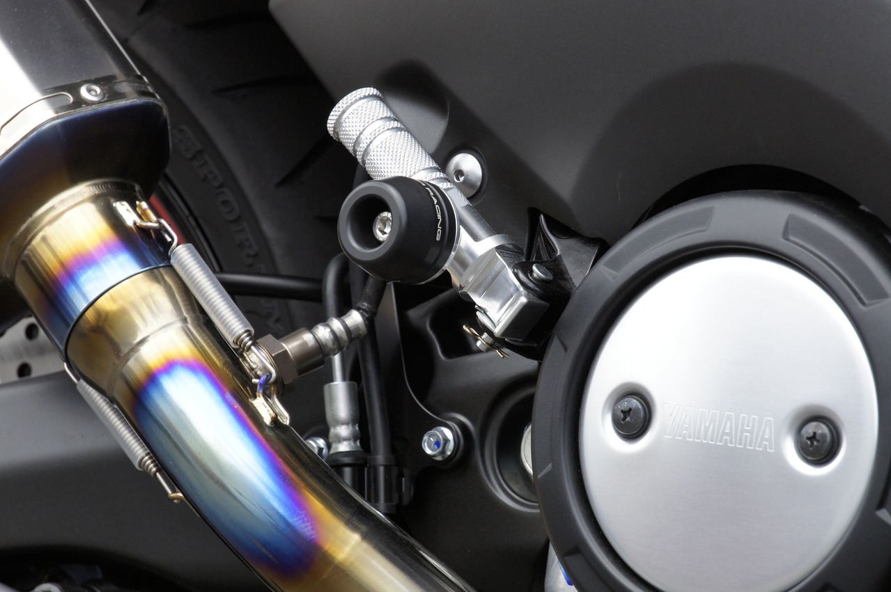 Tandem Step Slider MT-09/T-MAX530/MT-25/XSR900 Black/Silver Left and Right Set