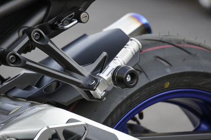 Tandem Step Slider MT-09/T-MAX530/MT-25/XSR900 Black/Silver Left and Right Set