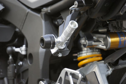 Tandem Step Slider MT-09/T-MAX530/MT-25/XSR900 Black/Silver Left and Right Set