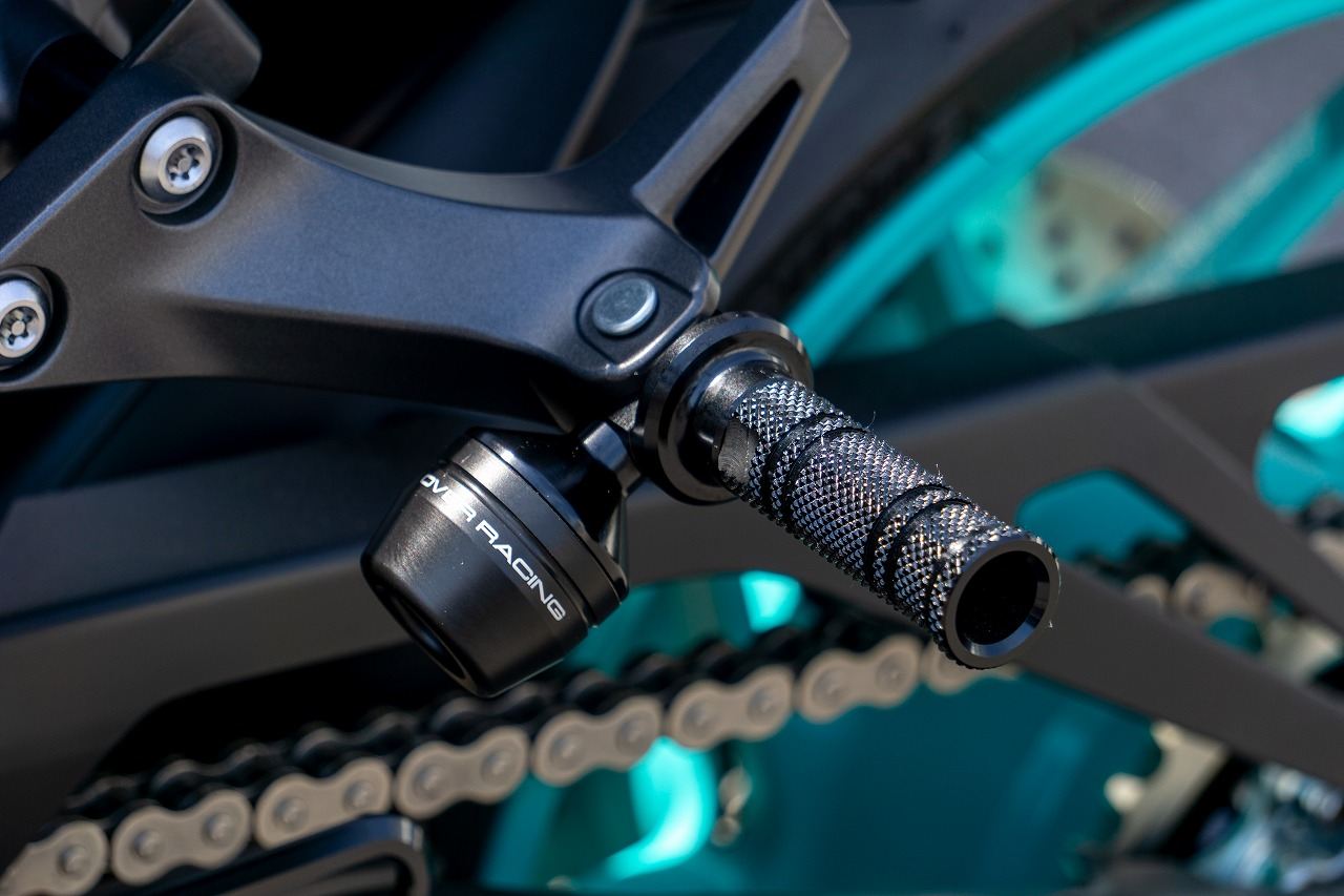 タンデムステップスライダー BLK MT-09 21-23 ブラック 左右セット