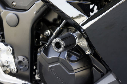 Racing Slider Ninja250 15-17 (EX250LE011634 and later) Black/Silver Left and Right Set