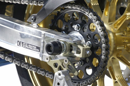 Rear Axle Slider Z900RS Black 1 pc.