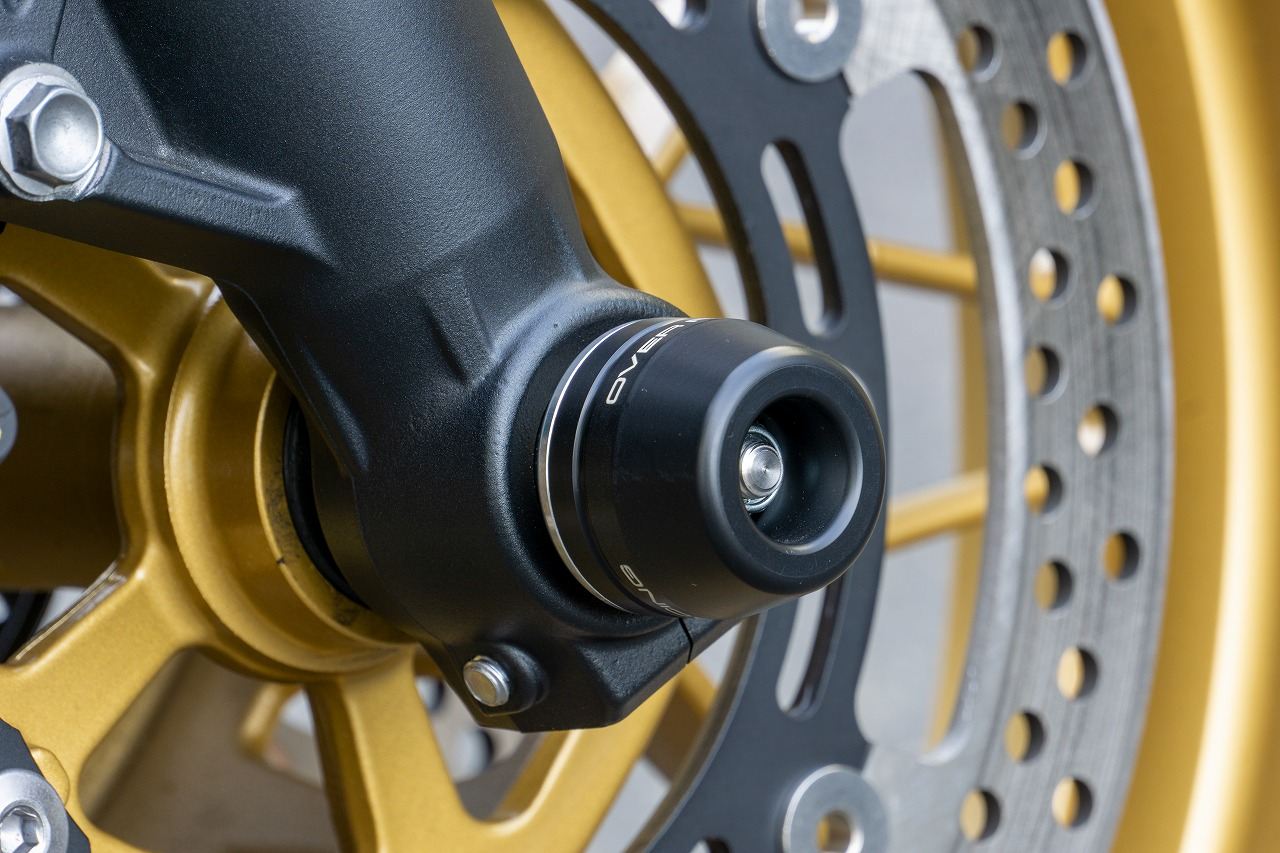 フロントアクスルスライダー Z650RS 22-23 1個
