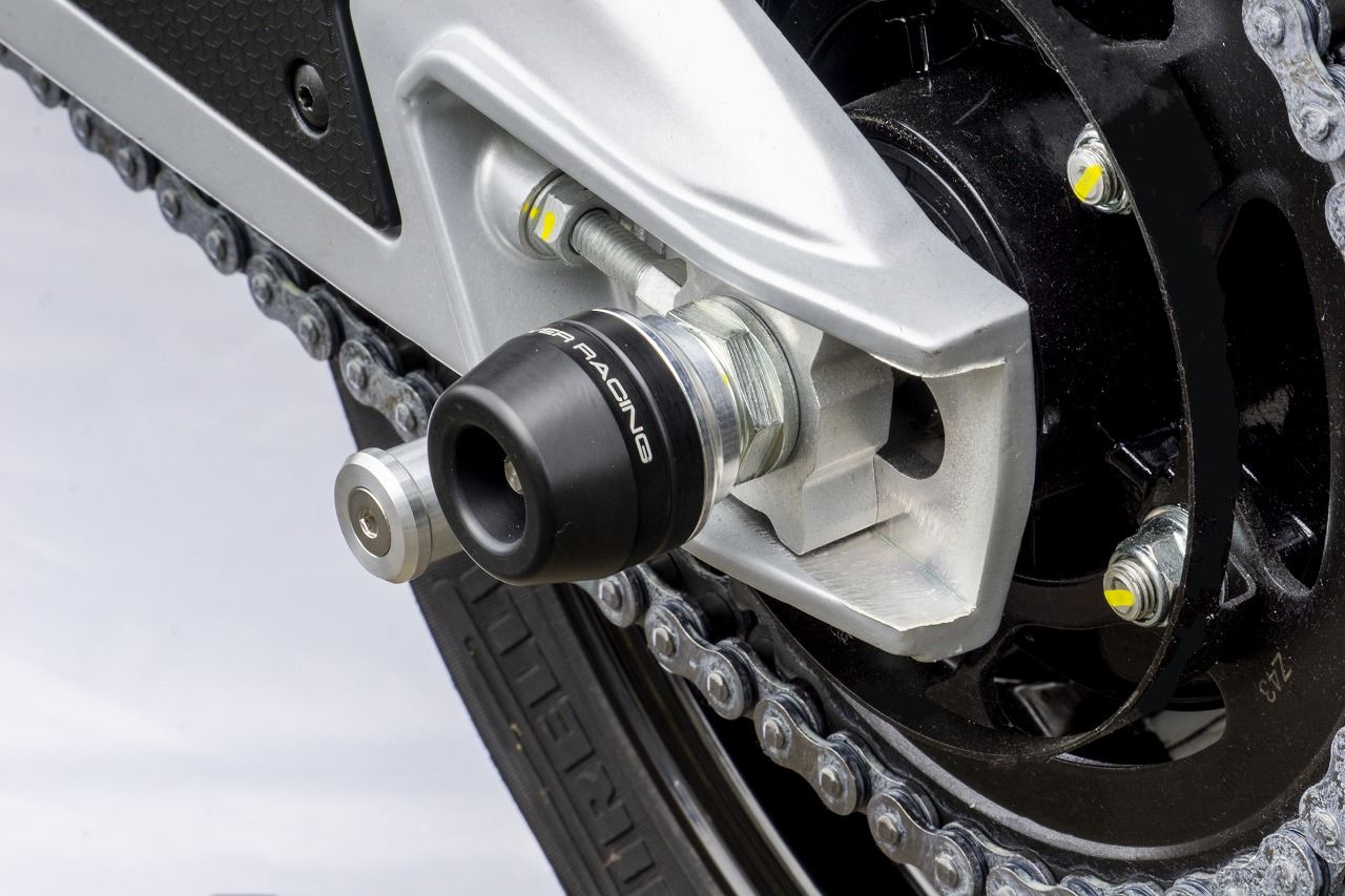 Rear Axle Slider RS660 21- 1 pc.