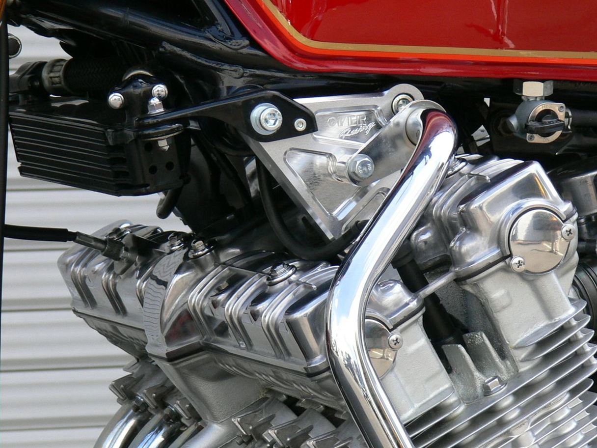 エンジン アッパーブラケット CBX1000 79-80 左右セット