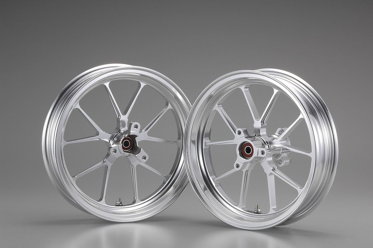 GP-TEN R Wheel Silver 3.50-12 NSF/NSR/XR Silver Anodized 1 pc.