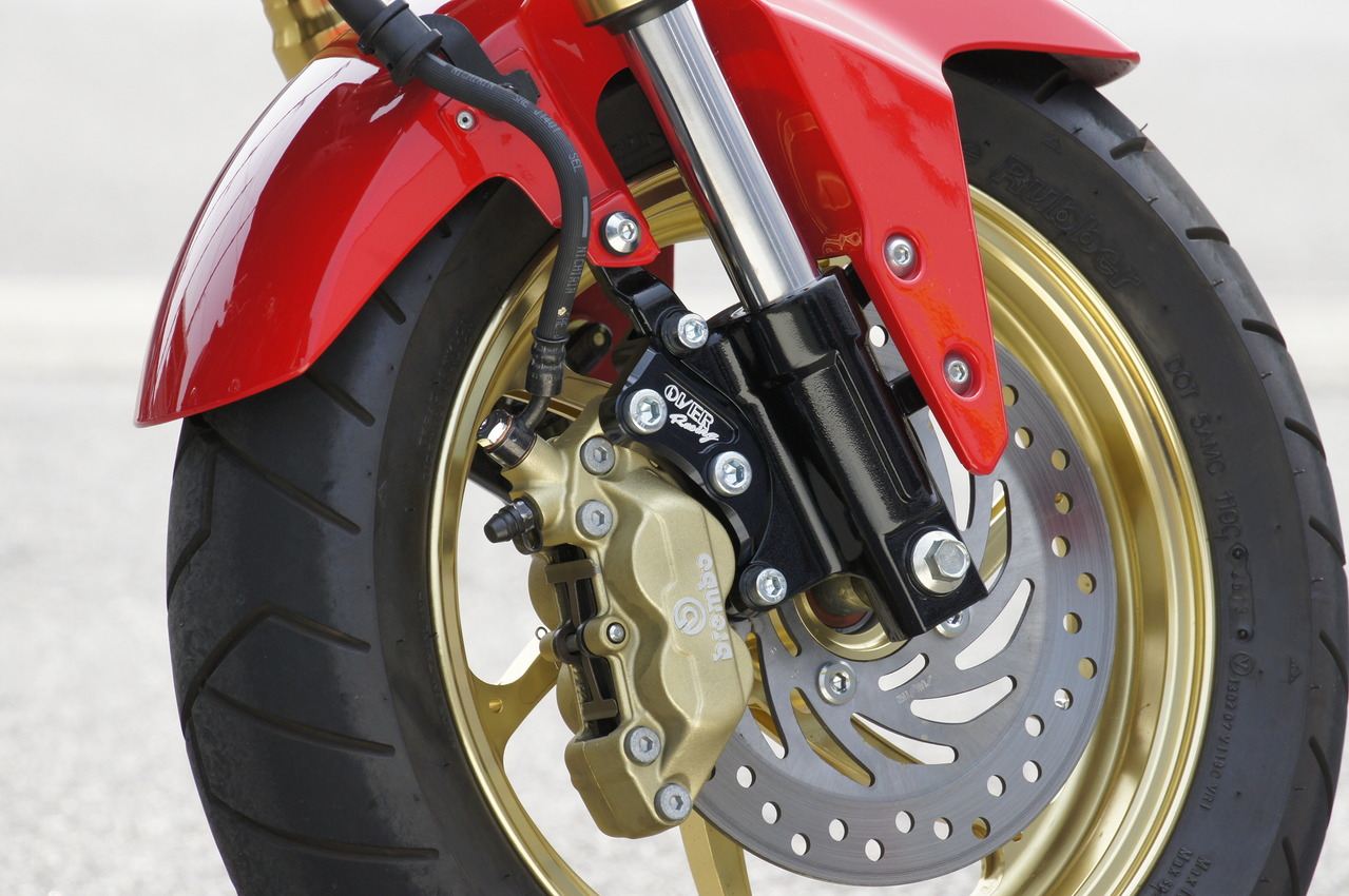 F Caliper Support BLK Brembo 4P/40mm GROM 13-20 Black Anodized Finish 1pc.